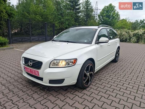 Volvo V50 2010