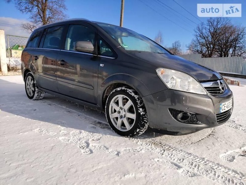 Opel Zafira 2011