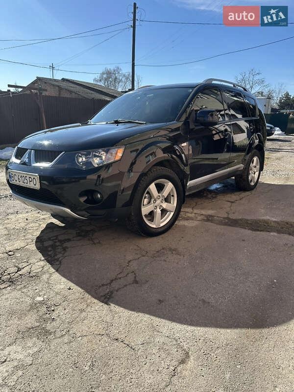 Mitsubishi Outlander XL 2008