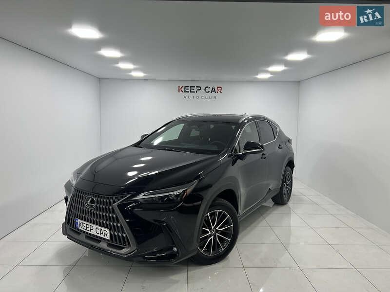 Lexus NX 2022