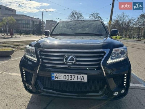 Lexus LX 2014