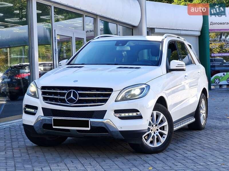 Mercedes-Benz M-Class 2013