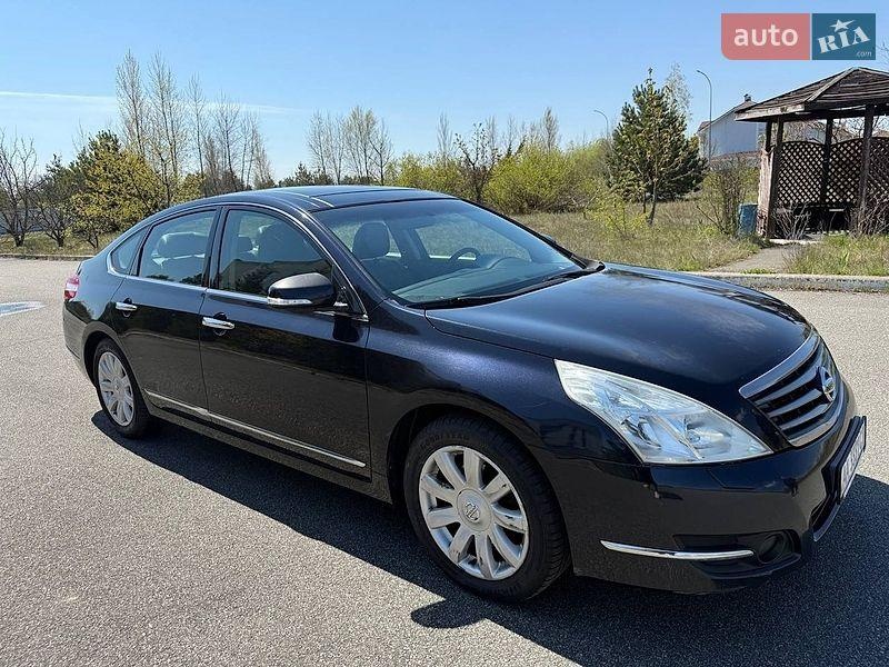 Nissan Teana 2010