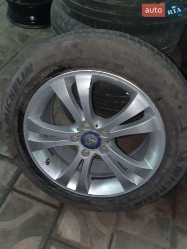 Mercedes-Benz V-Class 2016