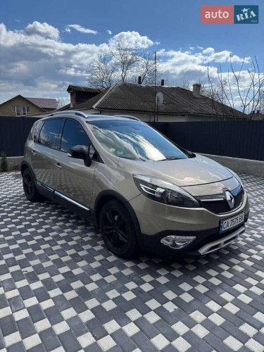Renault Scenic 2013