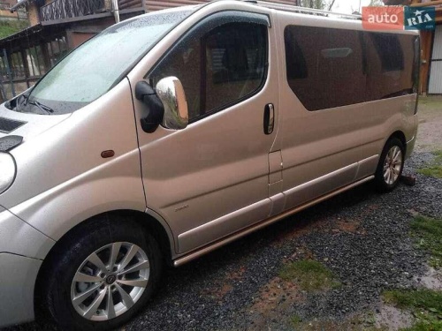 Opel Vivaro 2012