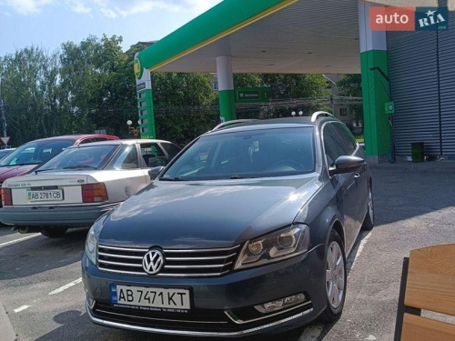 Volkswagen Passat 2011
