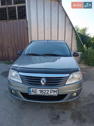 Renault Logan 2010