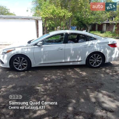 Hyundai Azera 2015