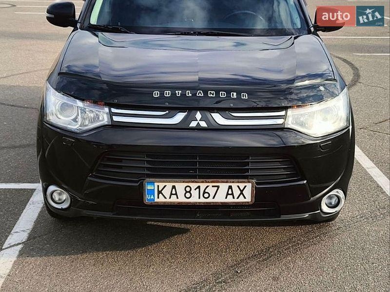 Mitsubishi Outlander 2013