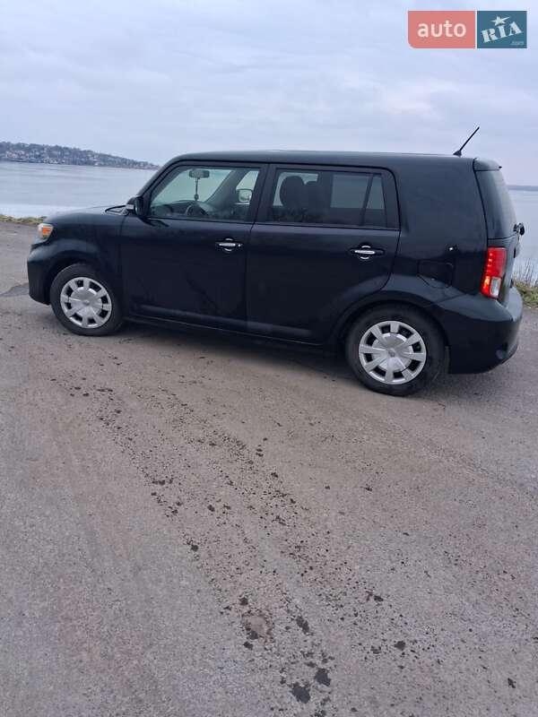 Scion xB 2014