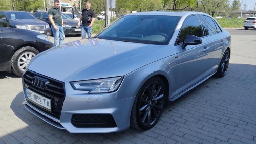 Audi A4 2017