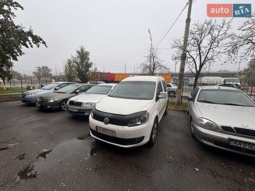 Volkswagen Caddy 2012