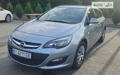 Opel Astra 2015