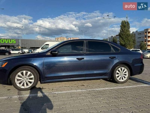 Volkswagen Passat 2013