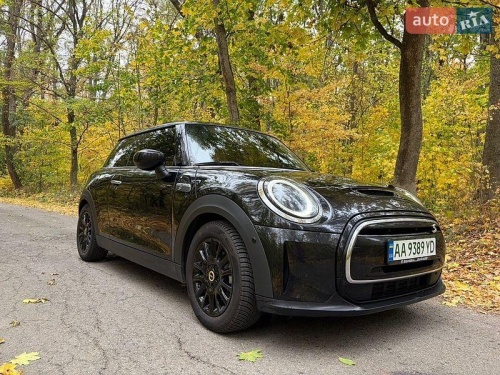 MINI Cooper 2023