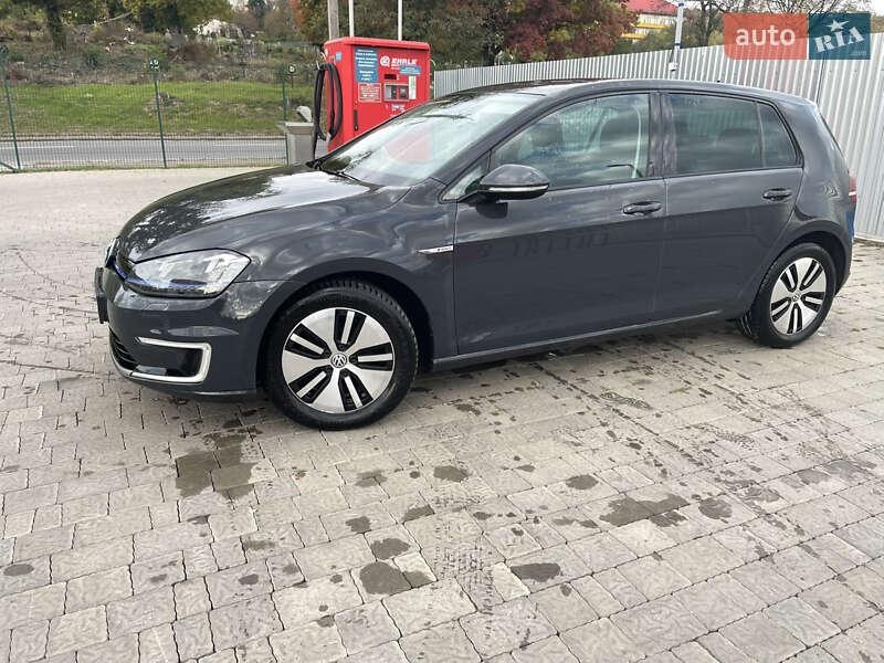 Volkswagen e-Golf 2016