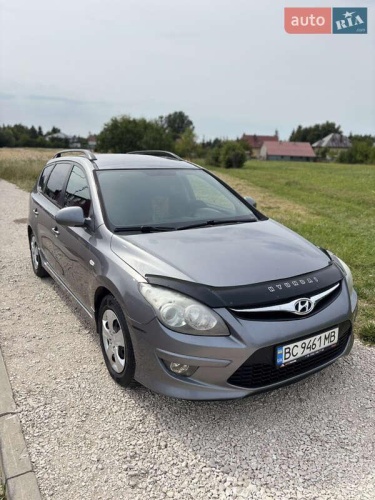Hyundai i30 2011