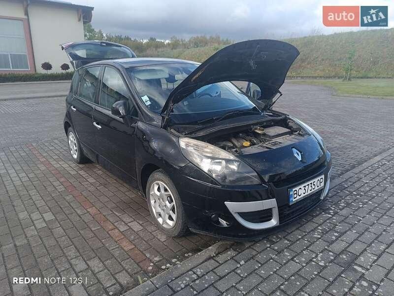 Renault Scenic 2011