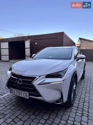 Lexus NX 2016