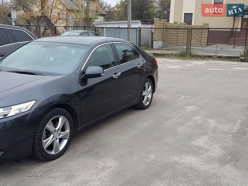 Honda Accord 2011