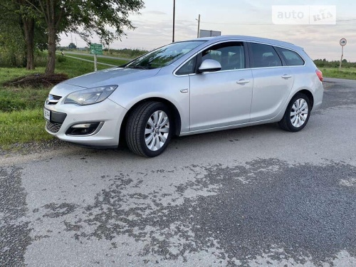 Opel Astra 2013