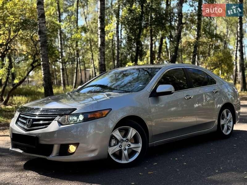 Honda Accord 2011