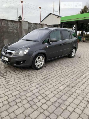 Opel Zafira 2010