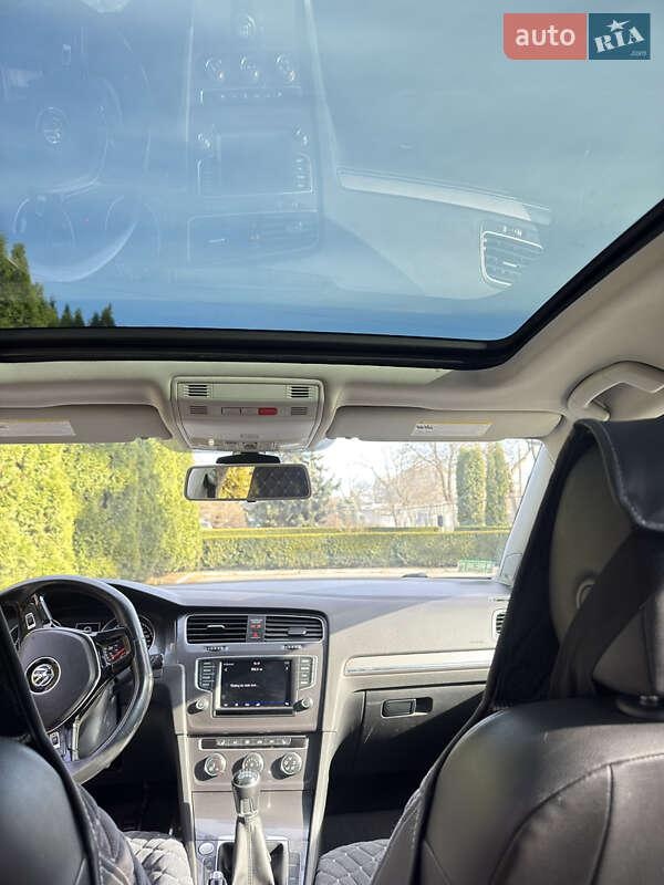Volkswagen Golf 2017