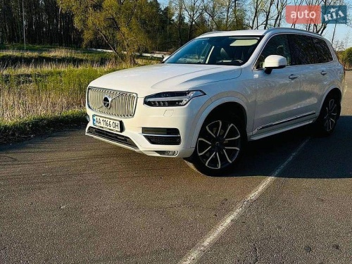 Volvo XC90 2017