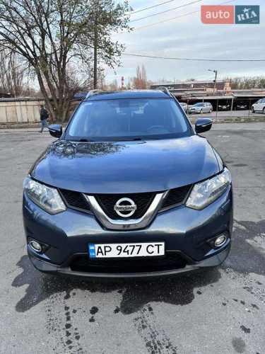 Nissan X-Trail 2015