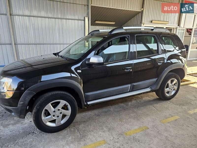 Dacia Duster 2011