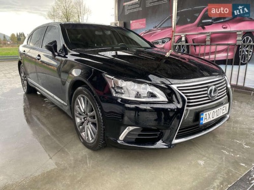 Lexus LS 2014