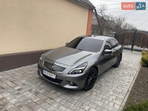 Infiniti G37 2013