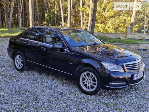 Mercedes-Benz C-Class 2011