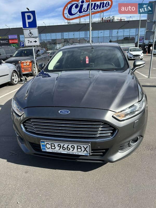 Ford Mondeo 2015