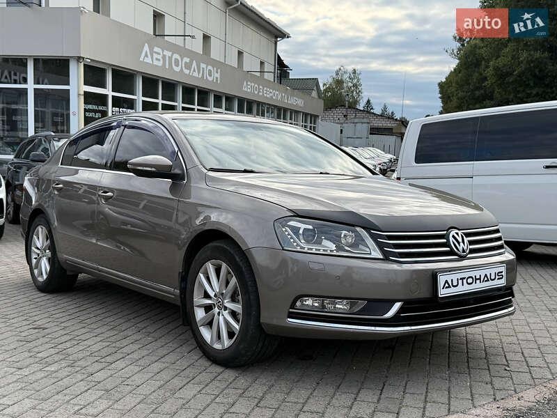 Volkswagen Passat 2011