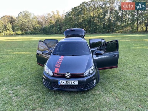 Volkswagen Golf GTI 2013