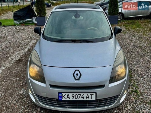 Renault Scenic 2011