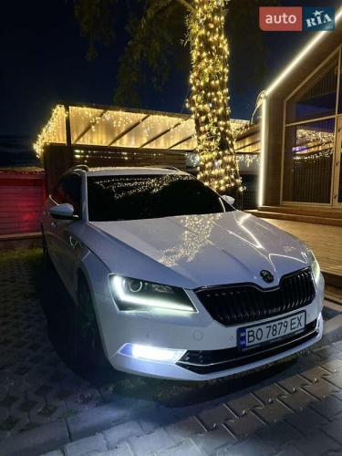 Skoda Superb 2019