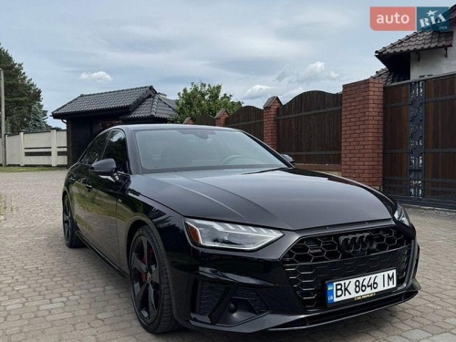 Audi A4 2022