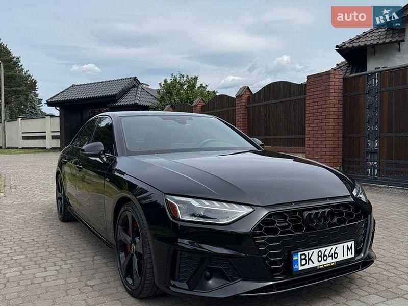 Audi A4 2022