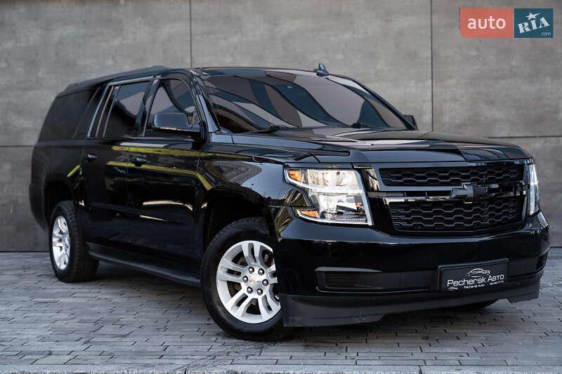 Chevrolet Suburban 2015