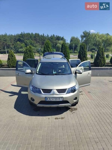 Mitsubishi Outlander 2008
