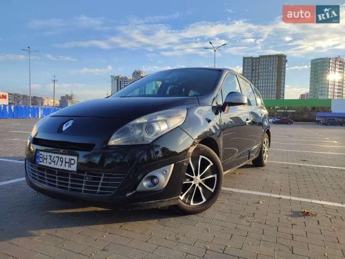 Renault Grand Scenic 2010