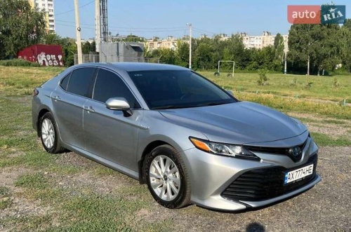 Toyota Camry 2020