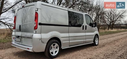 Opel Vivaro 2012