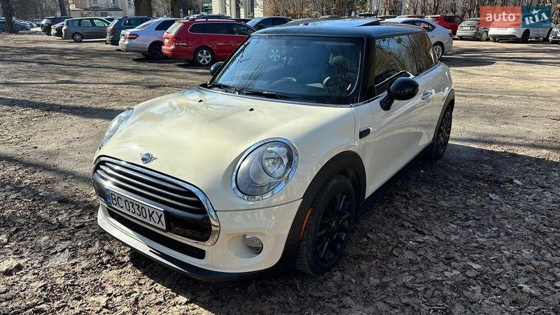 MINI Cooper 2016