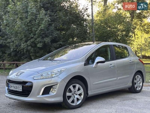 Peugeot 308 2011