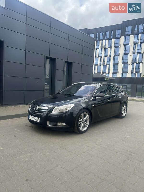 Opel Insignia 2011
